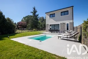 Maison traditionnelle à Valergues (34130)