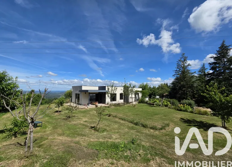 Maison 4 pièces 130 m² · à Saint-Céré · 130 m² · 360 000 €