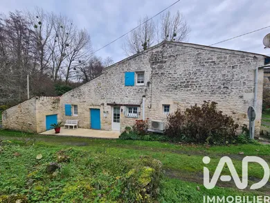 Maison de campagne à Grandjean (17350)