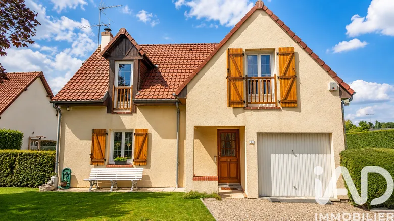 Maison 4 pièces 92 m² · à Saint-Germer-de-Fly · 92 m² · 221 000 €