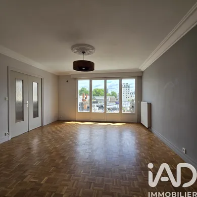 Appartement à Tours (37000)