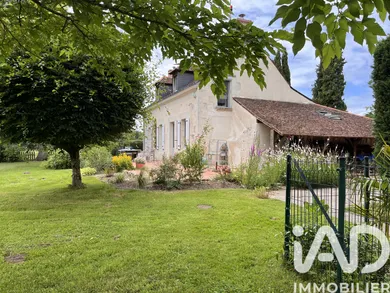 Maison de campagne à Baugé-en-Anjou (49150)