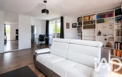 Appartement à Les Ulis (91940)