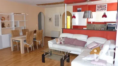 Apartment in Eaux-Bonnes (64440)