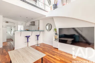 Apartment in Paris (75002)