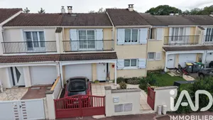 Pavillon à Marly-la-Ville (95670)