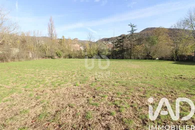 Building plot in Saint-Affrique (12400)