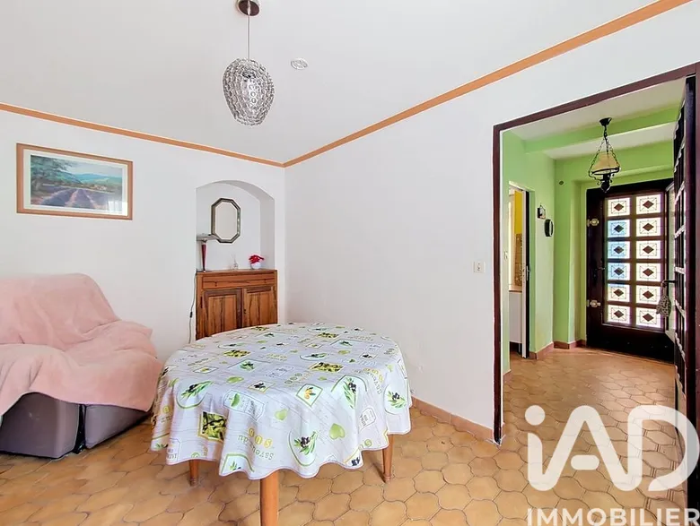 Maison 5 pièces 75 m² · à Pernes-les-Fontaines · 75 m² · 222 000 €