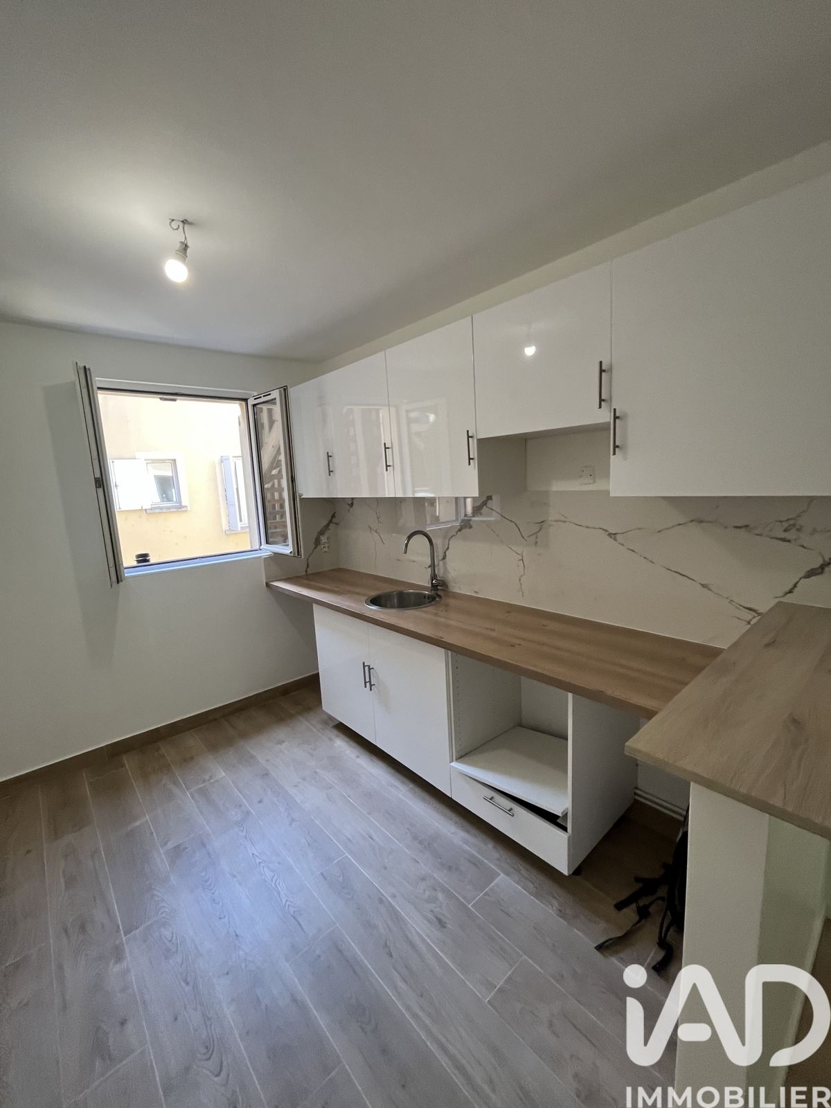 Appartement 2 pièces de 58 m² à Provins (77160)