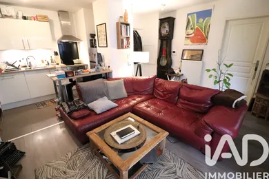 Apartment in Avon (77210)