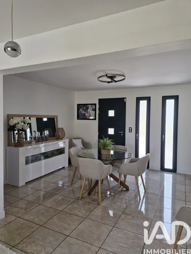 House in Narrosse (40180)