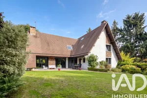 Maison à Mont-Saint-Aignan (76130)