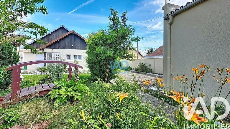 Maison 5 pièces 104 m² · à Saint-Étienne-du-Rouvray · 104 m² · 222 000 €