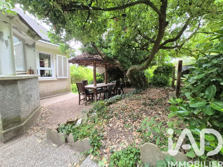 Maison 4 pièces 110 m² · à Chinon · 110 m² · 160 000 €