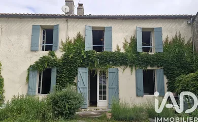 Maison de campagne à Gensac (33890)