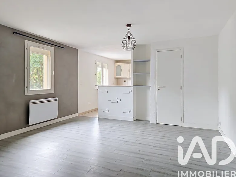 Appartement 2 pièces 41 m² · à Corbeil-Essonnes · 41 m² · 115 000 €