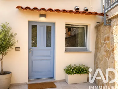 Appartement à Roquebrune-Cap-Martin (06190)
