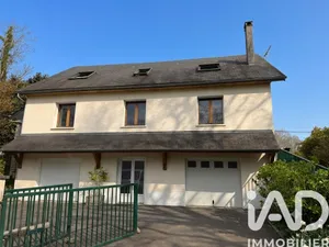Maison de campagne à Eysus (64400)