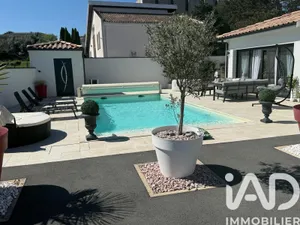 House in Saint-André-de-Cubzac (33240)