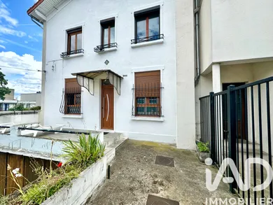 Immeuble à Nanterre (92000)