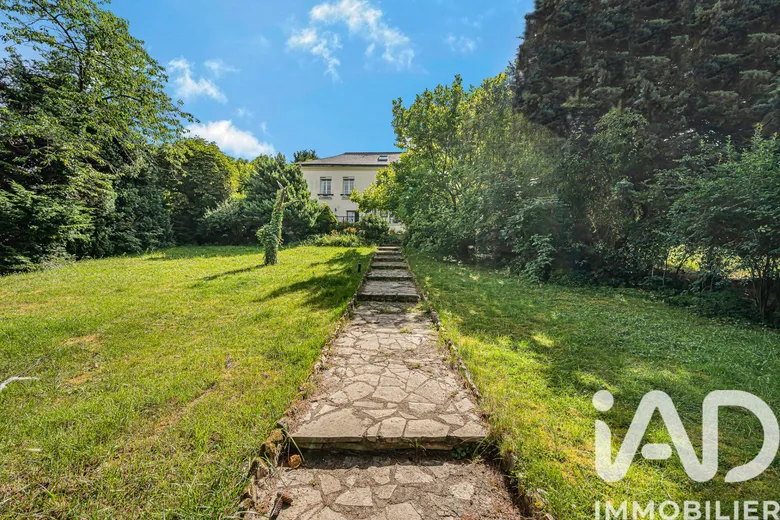 Maison 8 pièces 270 m² · à Montmorency · 270 m² · 769 000 €