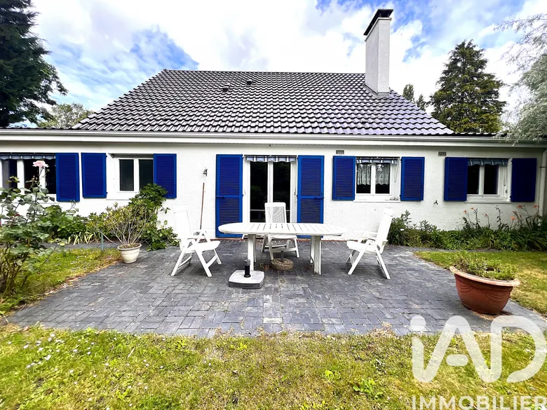 Maison 7 pièces 149 m² · à Lésigny · 149 m² · 444 500 €