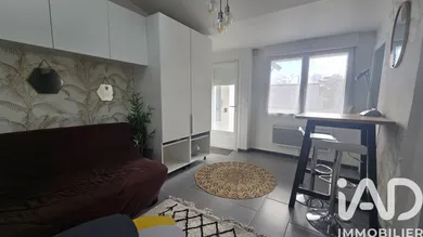 Apartment in Rezé (44400)