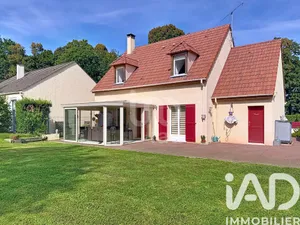 Maison à Chessy (77700)