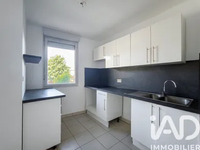 Apartment in Toulouse (31200)