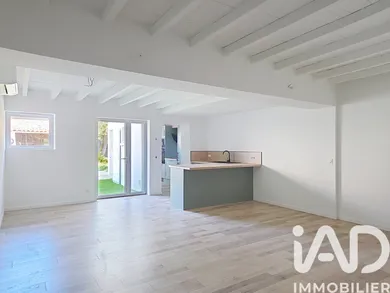 Townhouse in Fleurance (32500)