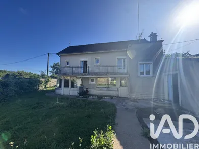 Maison de village à Verrue (86420)