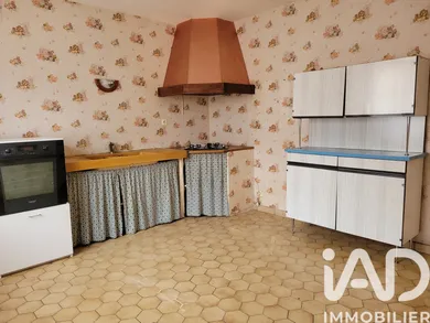 Townhouse in Ascoux (45300)