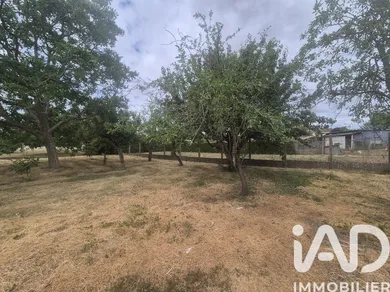 Land in Sainte-Verge (79100)
