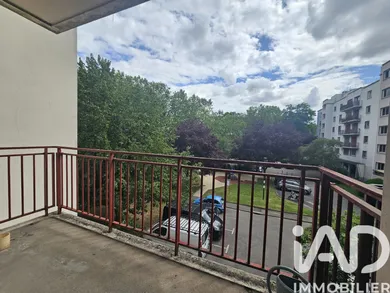 Appartement à Saint-Denis (93200)