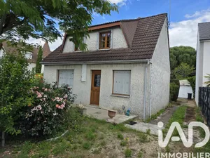 Maison traditionnelle à Ollainville (91340)