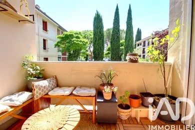 Apartment in Aix-en-Provence (13100)