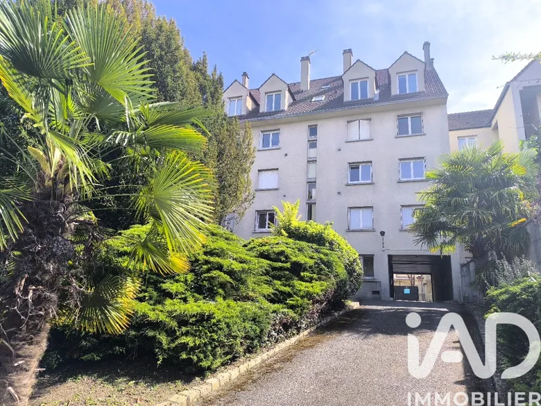 Appartement 6 pièces 145 m² · à Lagny-sur-Marne · 145 m² · 335 000 €