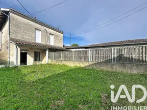 Immeuble à Guîtres (33230)