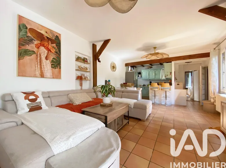 Maison 3 pièces 70 m² · à Montreuil · 70 m² · 329 000 €
