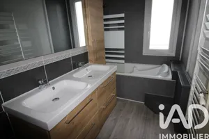 Apartment in VARENNES-VAUZELLES (58640)