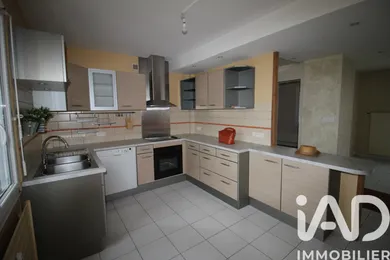 Appartement à VARENNES-VAUZELLES (58640)