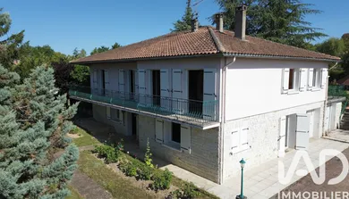 Maison à Mornac (16600)