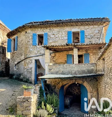 Maison de village à Lussan (30580)