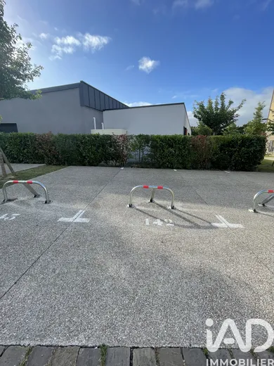 Parking à Savigny-le-Temple (77176)