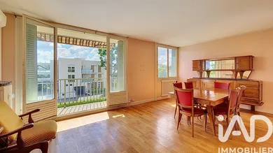 Appartement à Fontaines-sur-Saône (69270)