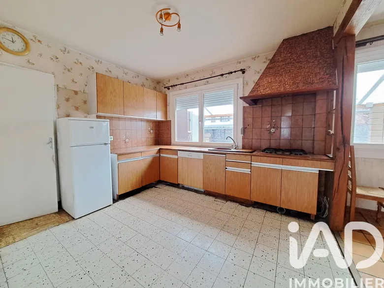 Maison 6 pièces 96 m² · à Estrées-Saint-Denis · 96 m² · 209 500 €