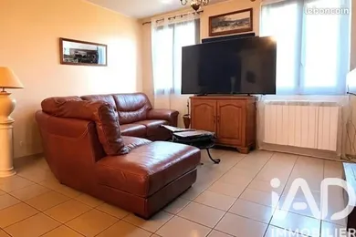 Maison traditionnelle à Saâcy-sur-Marne (77730)