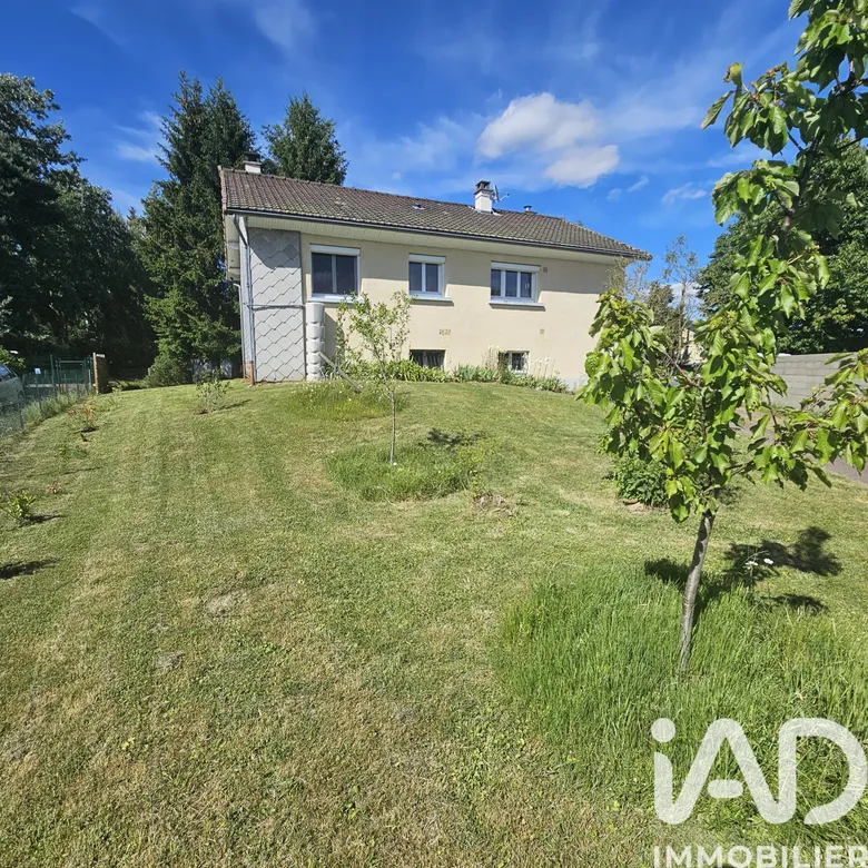 Maison 5 pièces 100 m² · à Volvic · 100 m² · 275 000 €