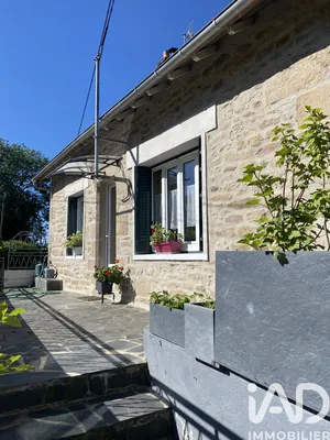 Village house in Affieux (19260)