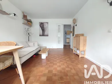 Apartment in Écouen (95440)